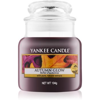 Yankee Candle Autumn Glow illatos gyertya Classic közepes méret 104 g