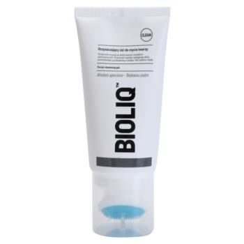 Bioliq Clean lágy tisztító gél az érzékeny arcbőrre 125 ml